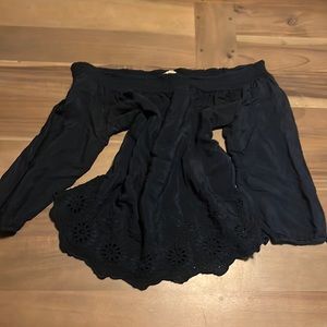 Lucky 🍀 Brand royal blue off the shoulder lightly n airy top